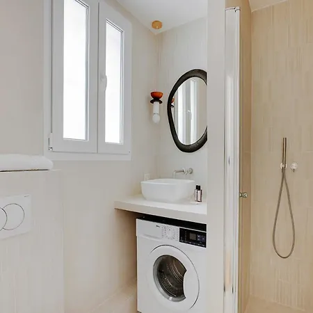 Magnificent -2p- Near The Eiffel Tower * Parigi